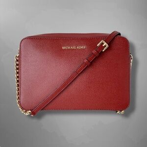 Michael Kor crossbody bag
